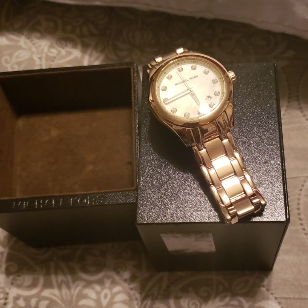 MK ladies Wrist watch!!!!